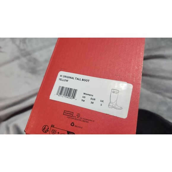 Hunter Women's Size 7M Yellow Exclusive Original Tall Boots New with Box - Picture 7 of 7